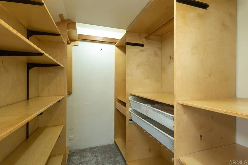 https://cdn.realtyfeed.com/cdn/127/305790148/74e8515d48a7b932c6a04c90ac5b2d77.webp