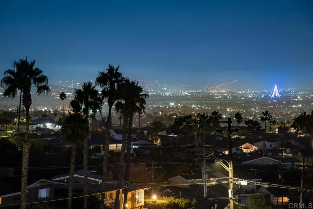 https://cdn.realtyfeed.com/cdn/127/305790148/79a3515d8421b1284b1e038920cd2920.webp