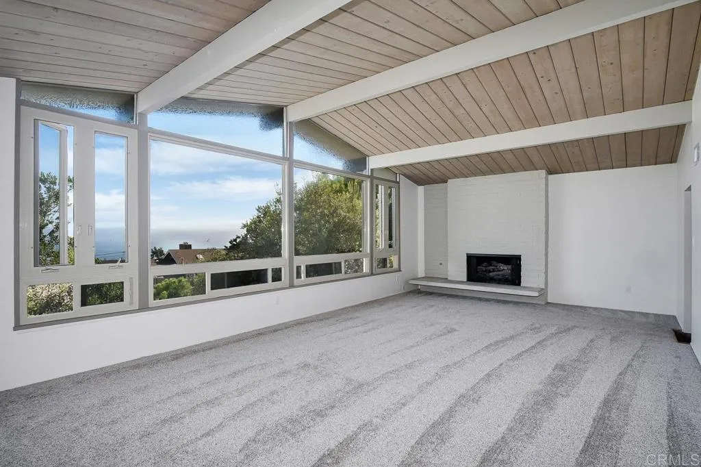 https://cdn.realtyfeed.com/cdn/127/305790148/79deb387fff999ac2b569a35f56a1770.webp