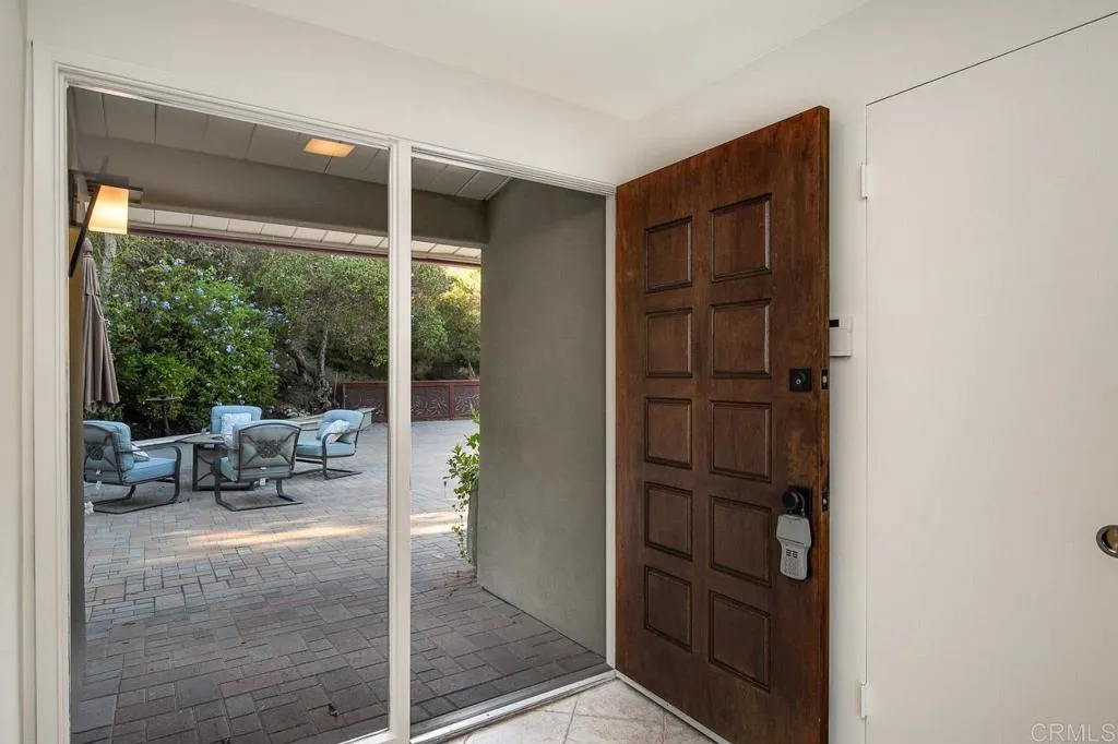 https://cdn.realtyfeed.com/cdn/127/305790148/8e4cd173b303cde5c91a5e6415ba3d64.webp