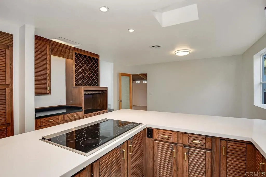 https://cdn.realtyfeed.com/cdn/127/305790148/d3a922f40de1eb93fad52070ed5e3473.webp