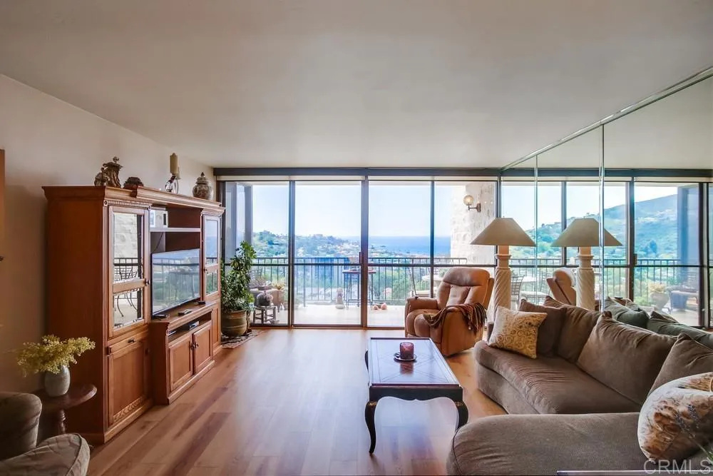 https://cdn.realtyfeed.com/cdn/127/305793026/5265e11a8832701ed487dc952fc25bba.webp