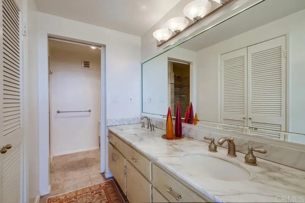 https://cdn.realtyfeed.com/cdn/127/305793026/b6f093f47dd000d4edc5f501f7665f5b.webp