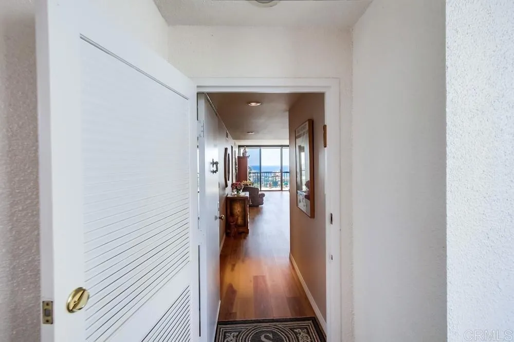 https://cdn.realtyfeed.com/cdn/127/305793026/f0a6bf38a7d487ed0c15691d1279ef64.webp