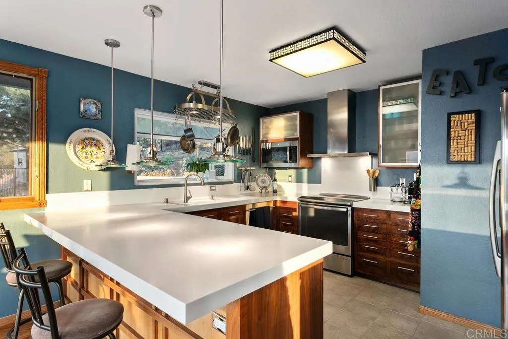 https://cdn.realtyfeed.com/cdn/127/305795382/ab19089ee5be0c63184fe29316c36cbe.webp