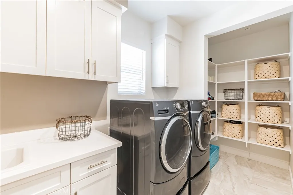 https://cdn.realtyfeed.com/cdn/127/305799463/9b4d8d8b4ae8ba950869f0b5f6e27428.webp