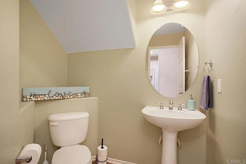 https://cdn.realtyfeed.com/cdn/127/305805120/dbd93d53fe573c869235b465a6190807.webp