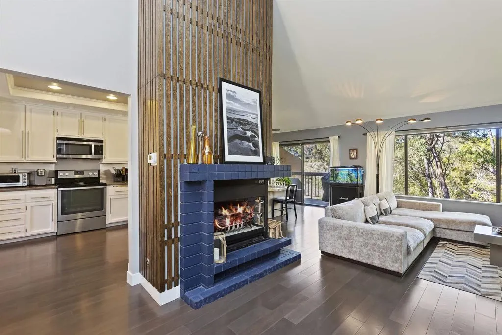 https://cdn.realtyfeed.com/cdn/127/305807074/9aefd92dd7dbfb22ea79a68aa7e76f3e.webp