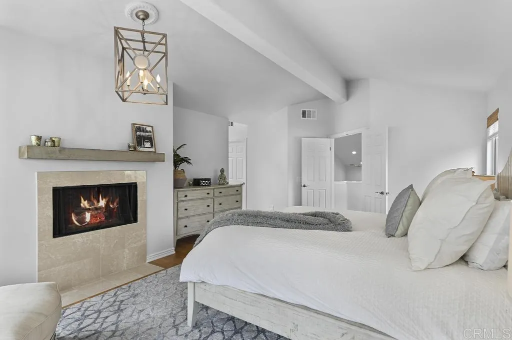 https://cdn.realtyfeed.com/cdn/127/305808980/197011d5e4611334dd2b6e1fb7faab76.webp