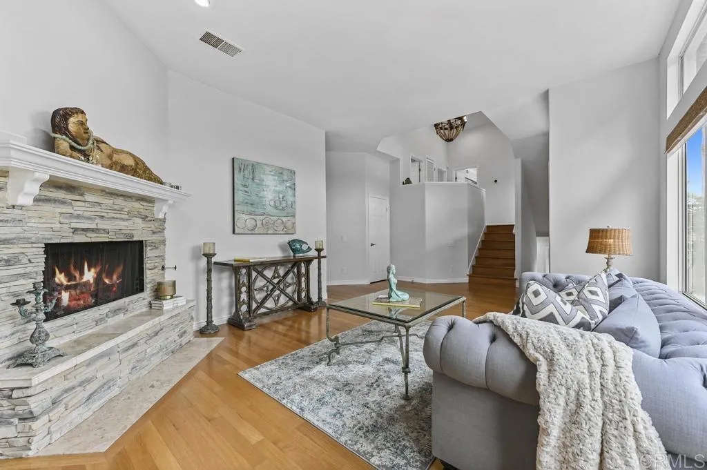 https://cdn.realtyfeed.com/cdn/127/305808980/c12af35a6a62c968e17082c9df4d742d.webp