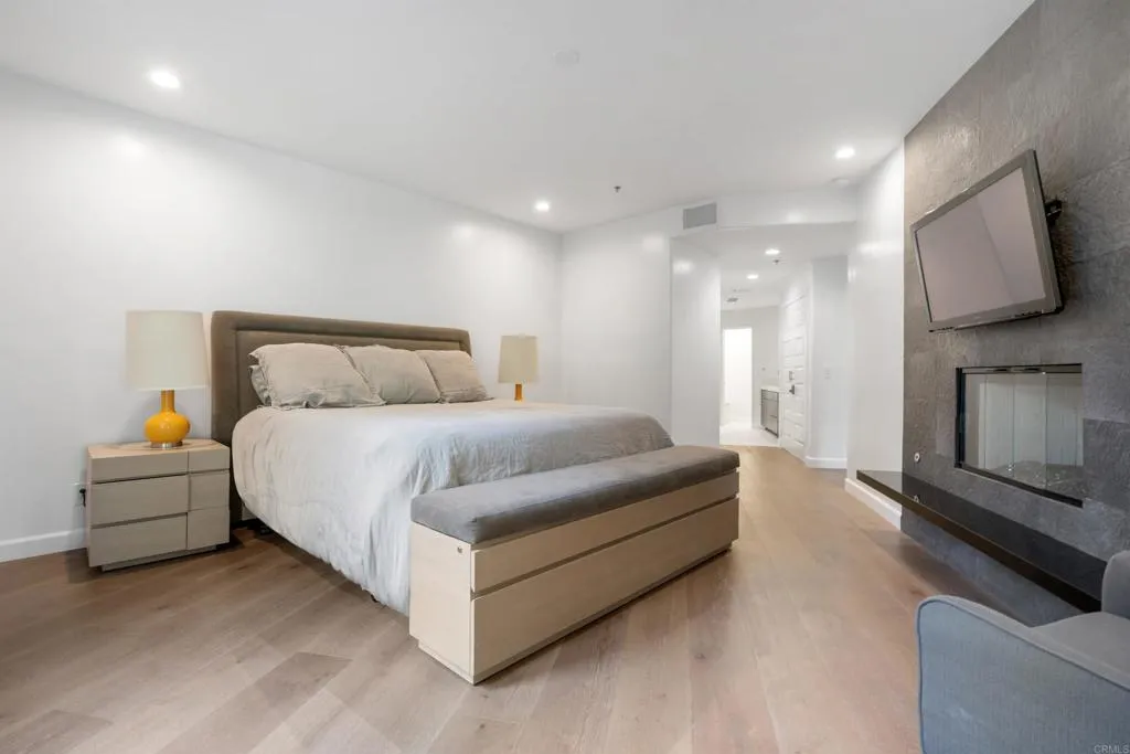 https://cdn.realtyfeed.com/cdn/127/305809357/4d0ecc1768c0f197cdaa7161fad51bea.webp