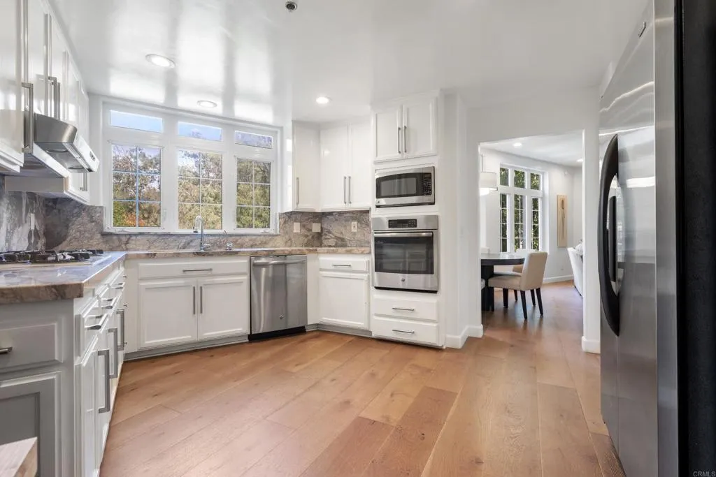 https://cdn.realtyfeed.com/cdn/127/305809357/541db5cc365cf85b836c0e1485dd84e3.webp