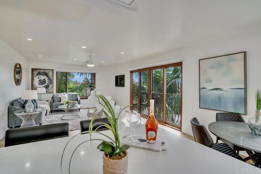 https://cdn.realtyfeed.com/cdn/127/305810309/721effcc734aac581920e31ca858e2d2.webp