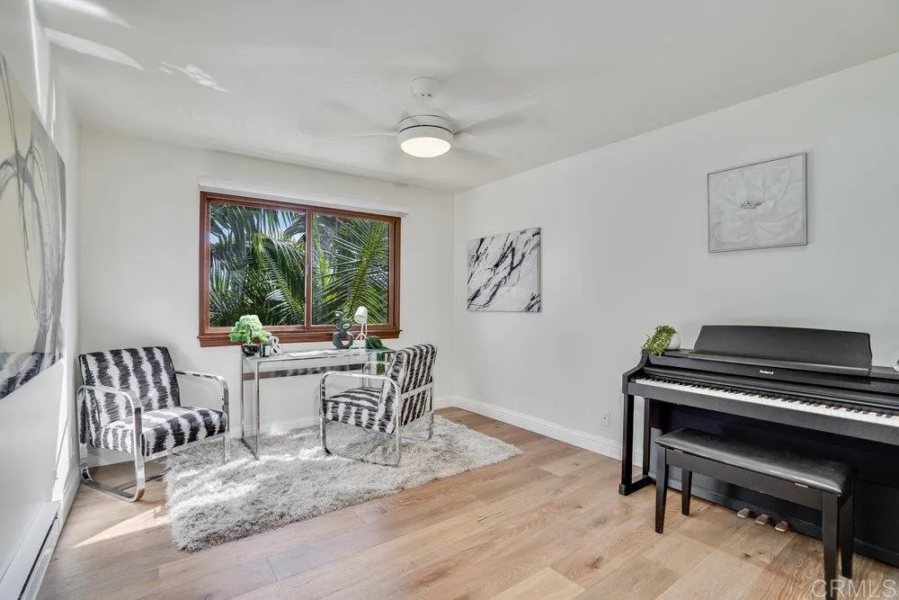 https://cdn.realtyfeed.com/cdn/127/305810309/ca67d4cab2e3e37d2741381d66a9c62d.webp