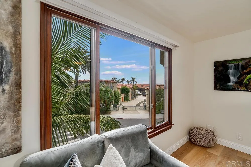 https://cdn.realtyfeed.com/cdn/127/305810309/e3f267cb8645ad47924551e24fe4f245.webp