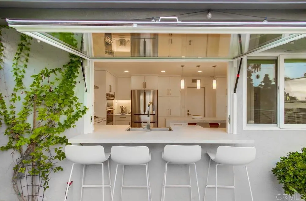 https://cdn.realtyfeed.com/cdn/127/305810489/77aa6d850118be3a47a2927bafb18e5f.webp