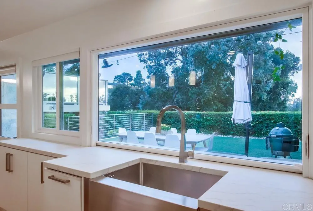 https://cdn.realtyfeed.com/cdn/127/305810489/ed165042af080e6275c1fbe469184fd3.webp