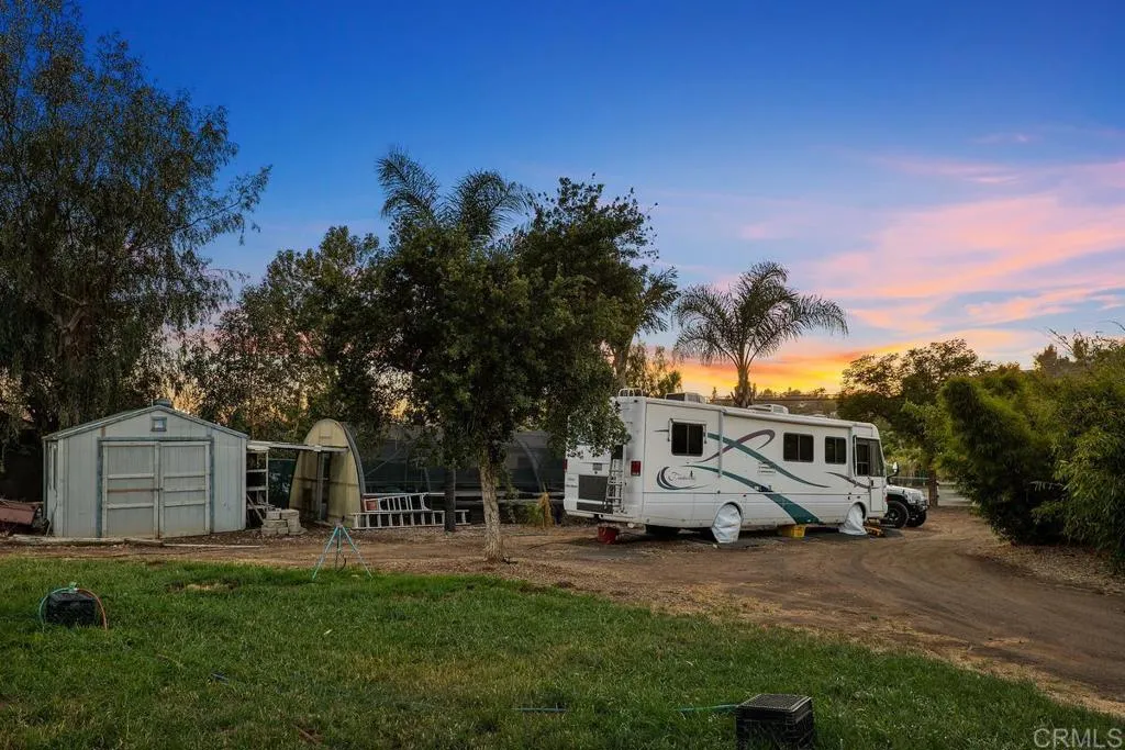https://cdn.realtyfeed.com/cdn/127/305810635/532befb77449daa1019c53150ff96932.webp