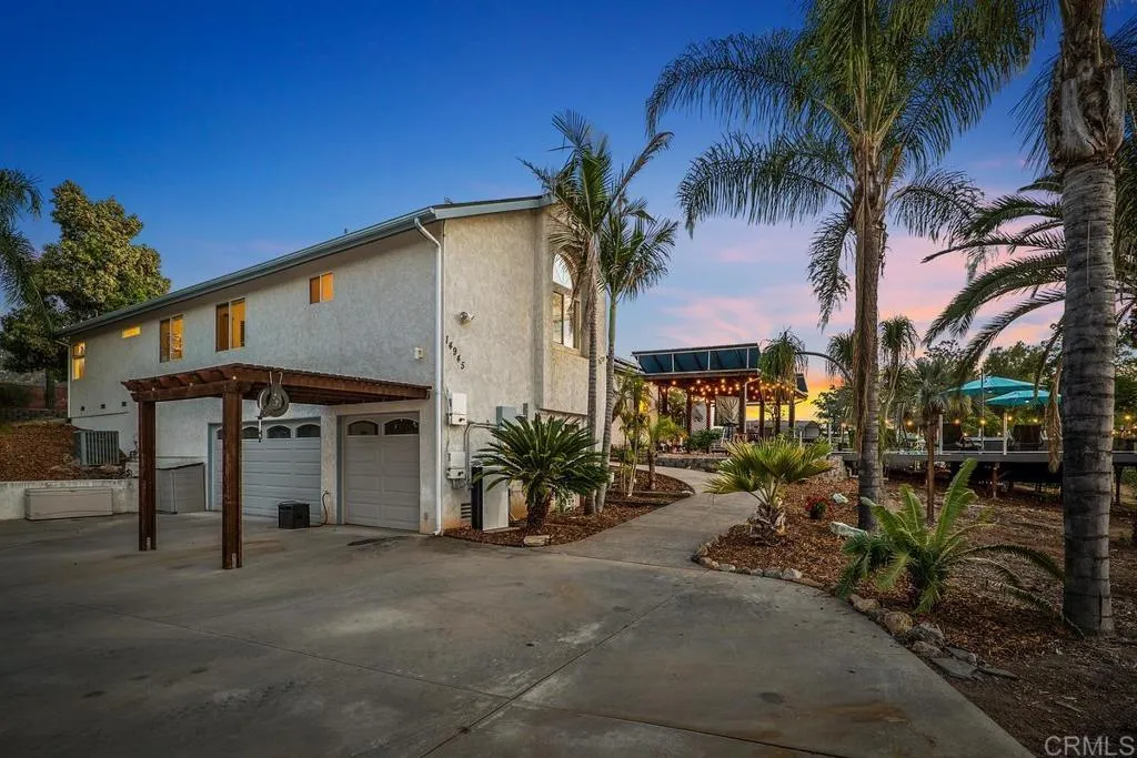 https://cdn.realtyfeed.com/cdn/127/305810635/9c0d6a51af444e0167f9a176bbdfdb85.webp