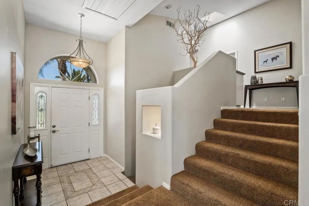 https://cdn.realtyfeed.com/cdn/127/305810635/d656bcead527674db9817b1d49e5effa.webp