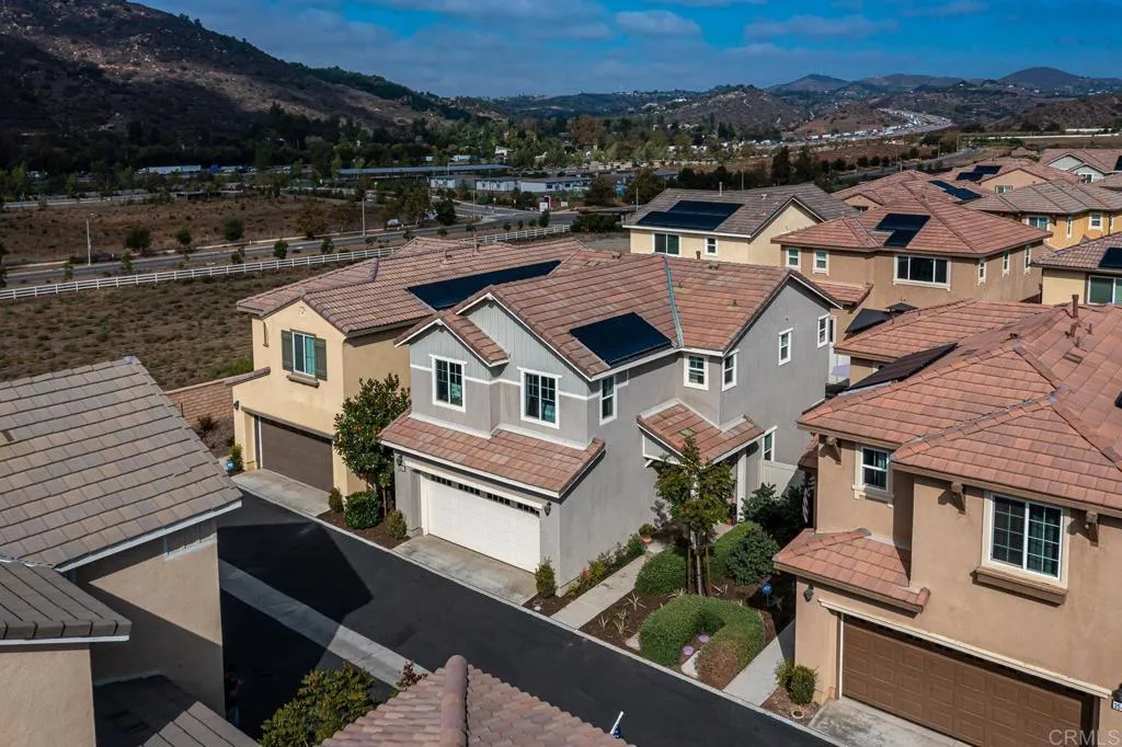 https://cdn.realtyfeed.com/cdn/127/305811100/00f124f8c435a6067a0811e8fc0b70fa.webp