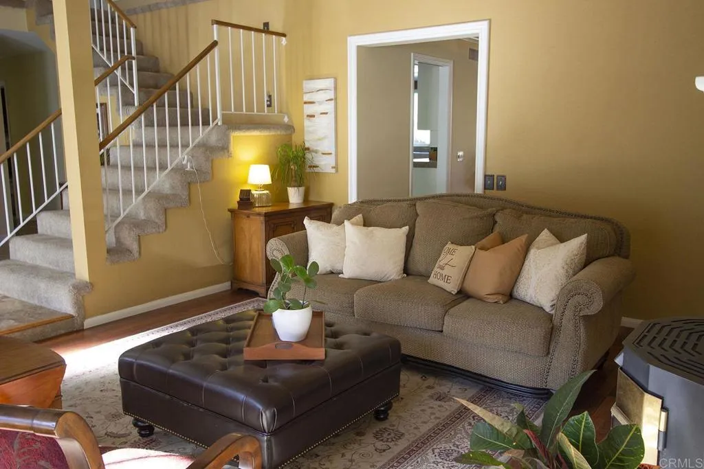 https://cdn.realtyfeed.com/cdn/127/305811388/209ac4ed552318dcdb4f361b4d724dc3.webp