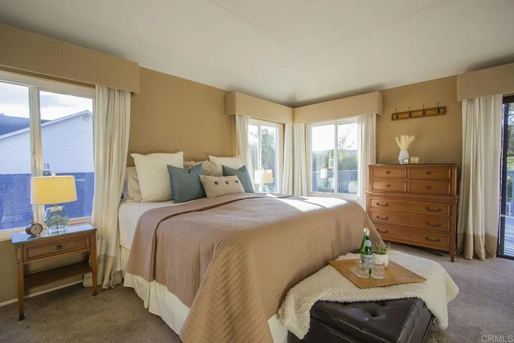https://cdn.realtyfeed.com/cdn/127/305811388/495fd09bba93c99fc464411b450cfa2d.webp