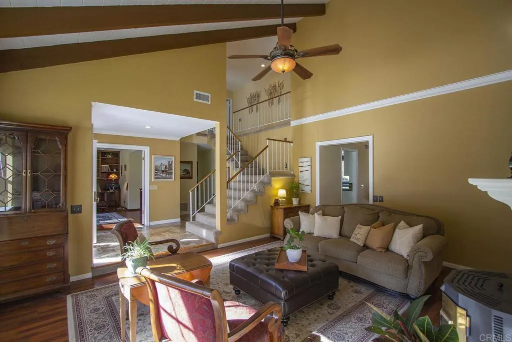 https://cdn.realtyfeed.com/cdn/127/305811388/735c896bd1fa3a0a5544cc0e03872d1e.webp