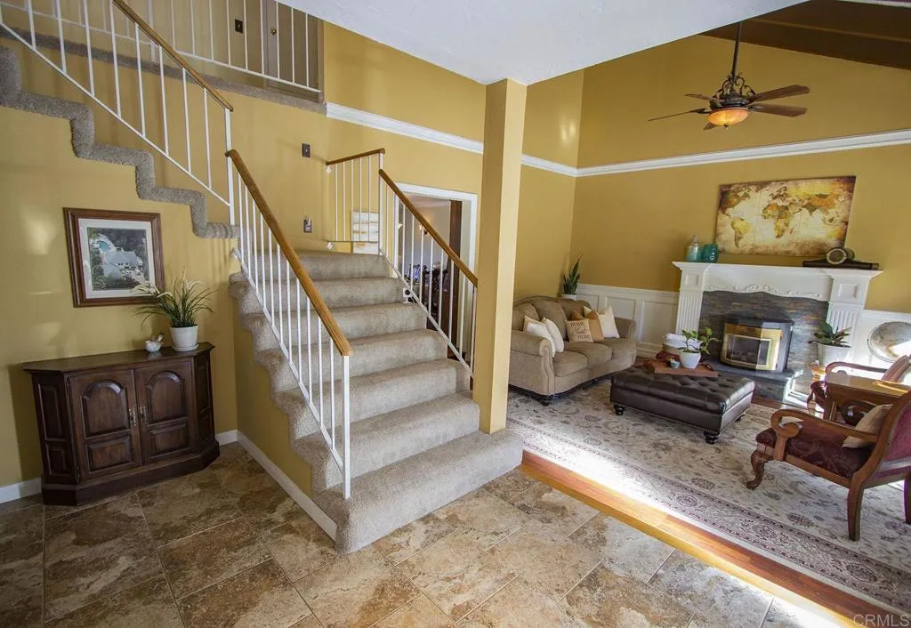 https://cdn.realtyfeed.com/cdn/127/305811388/83391433fbaf07ef69a6787161ba2dd6.webp