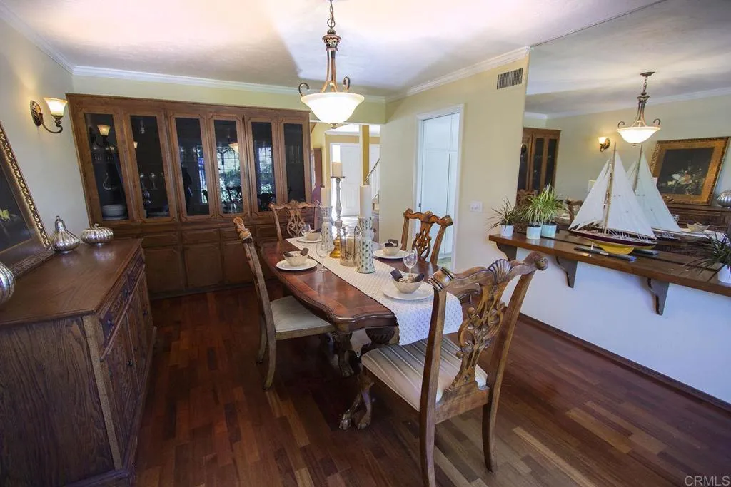 https://cdn.realtyfeed.com/cdn/127/305811388/96a62736fe7ba2b5cfde185a26631a63.webp