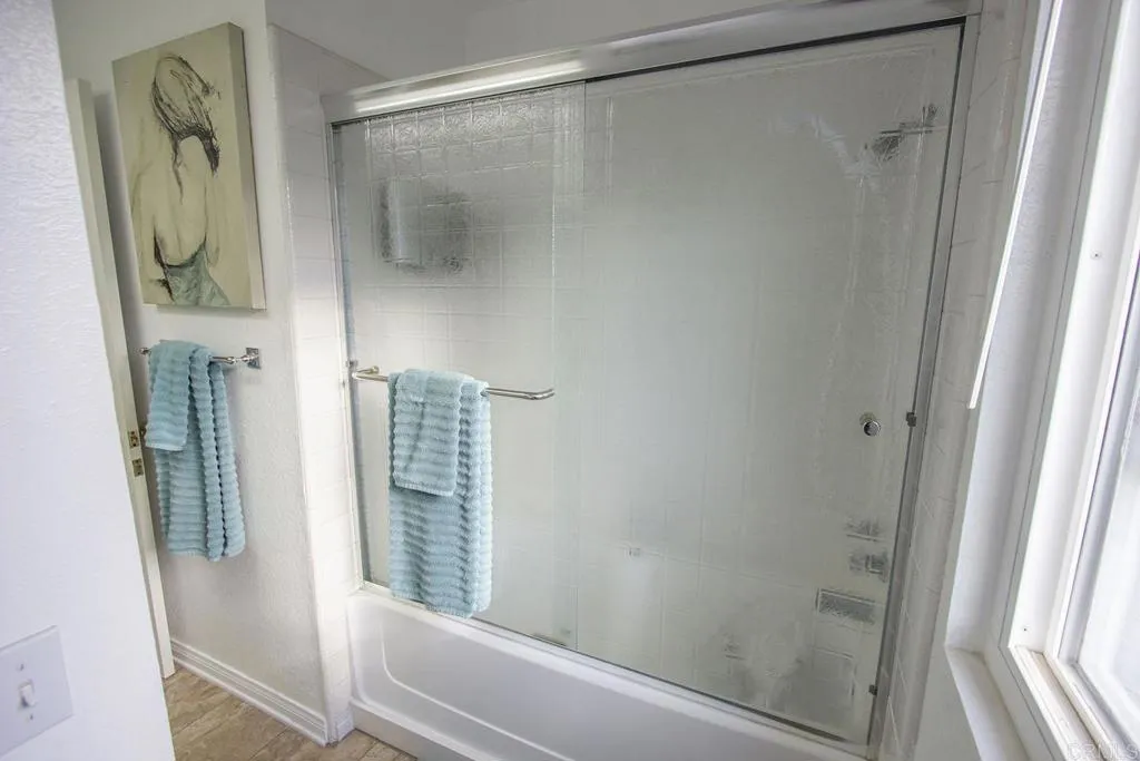 https://cdn.realtyfeed.com/cdn/127/305811388/a92f0b53b634b13be3c571d1dff68bca.webp
