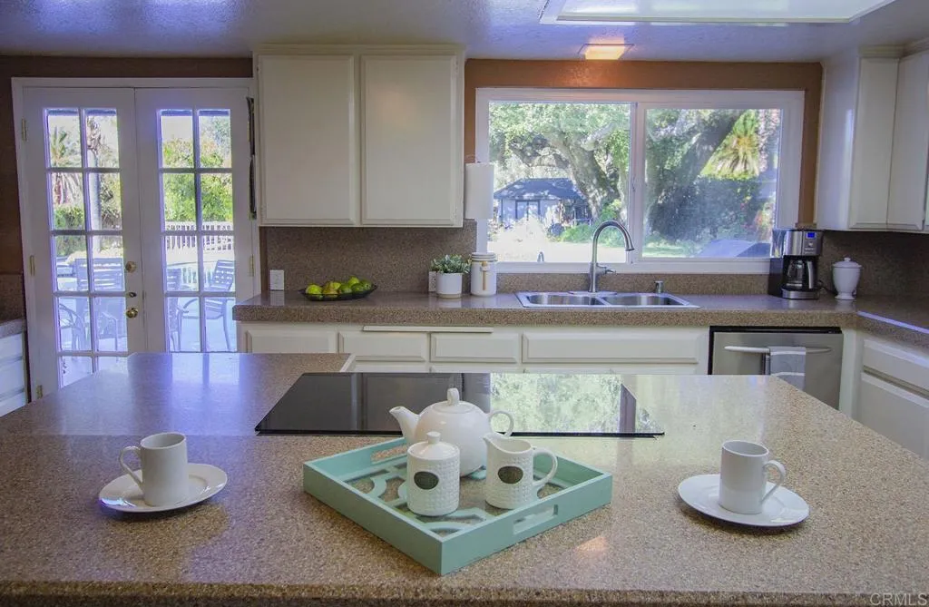 https://cdn.realtyfeed.com/cdn/127/305811388/ff3660586f3b978d52c1e7eb0a083723.webp