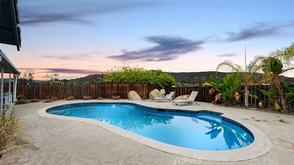 https://cdn.realtyfeed.com/cdn/127/305813506/b86af8fa3a47f70a86005a9e71df42da.webp