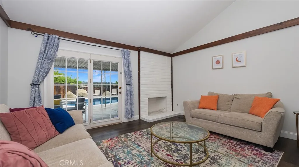 https://cdn.realtyfeed.com/cdn/127/305813506/d0d1dc1350101df393150d8422fdf4cc.webp