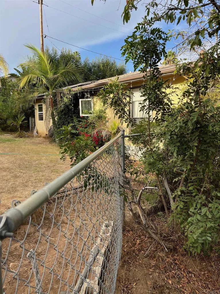 https://cdn.realtyfeed.com/cdn/127/305815633/f5e6734fa917edcabc4fbb885f9d0a71.webp