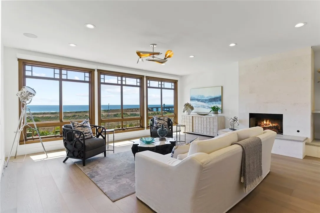 https://cdn.realtyfeed.com/cdn/127/305816198/307727322b77d7d8a149a7b635f51488.webp