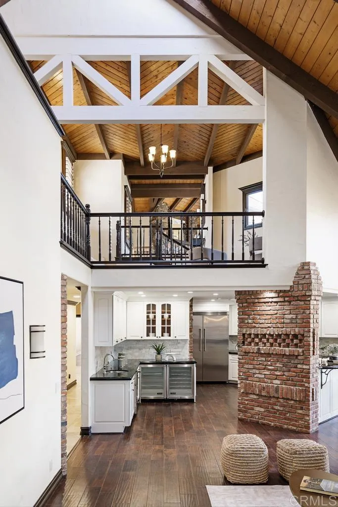 https://cdn.realtyfeed.com/cdn/127/305817710/2a799f2c28269d5cfbae4568859a572a.webp