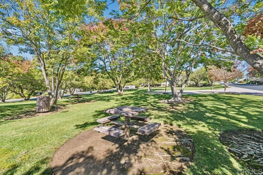 https://cdn.realtyfeed.com/cdn/127/305818827/5d4c1192e88f82380863167315e92416.webp
