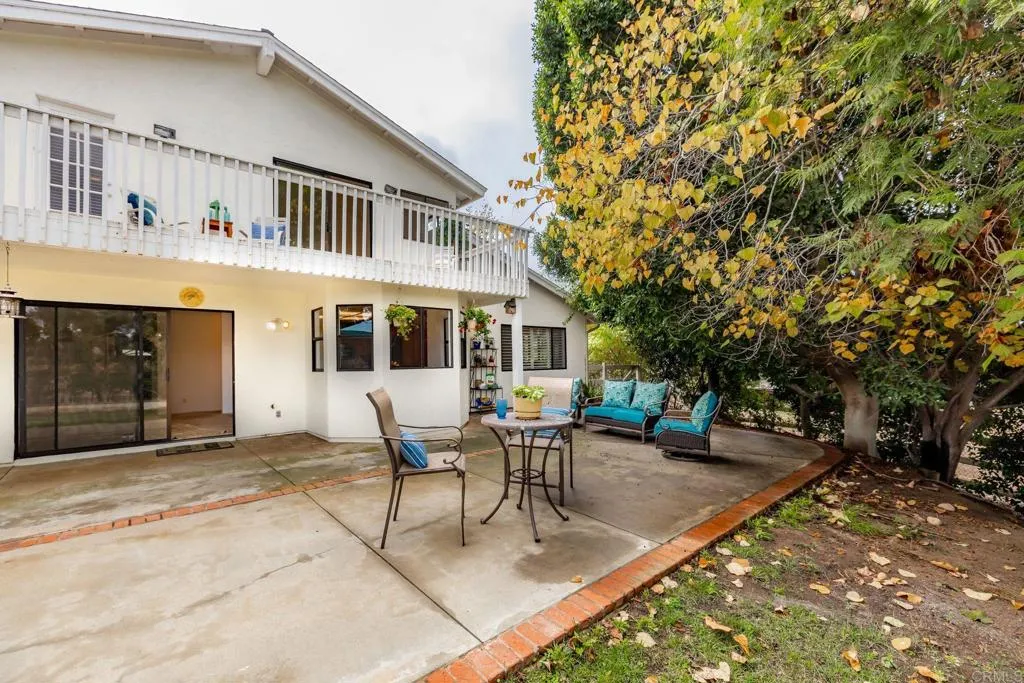 https://cdn.realtyfeed.com/cdn/127/305819357/32ea4682c1884462bbcdabbfc68f6163.webp