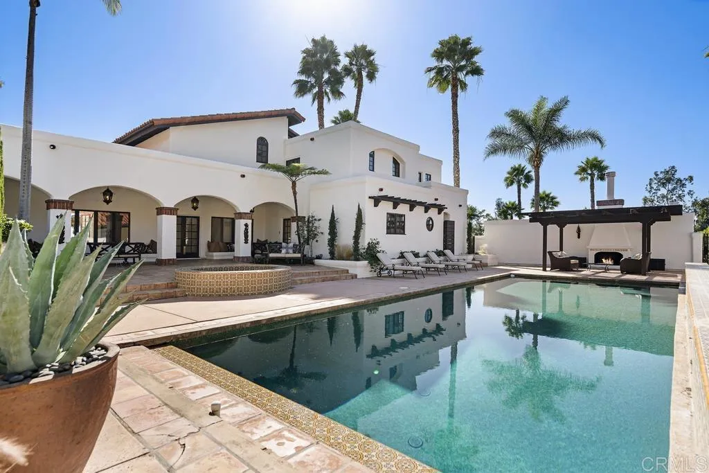 https://cdn.realtyfeed.com/cdn/127/305819812/5201cf50fe5cff9956937f236e117f79.webp