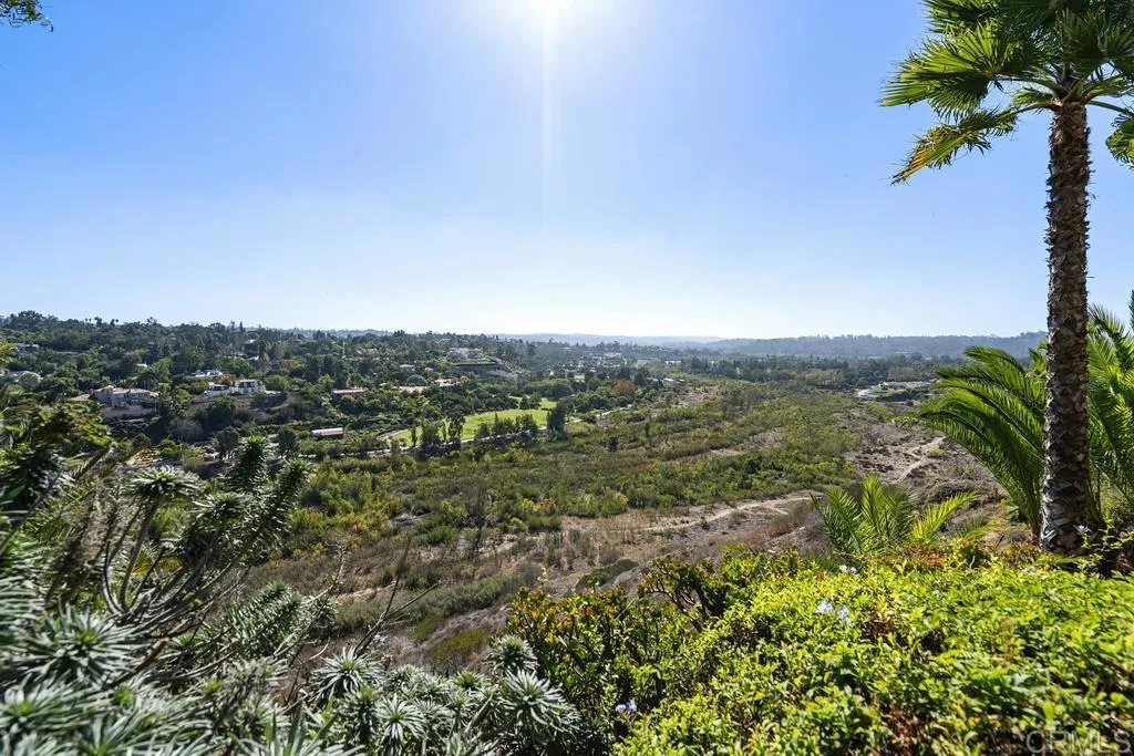 https://cdn.realtyfeed.com/cdn/127/305819812/6768514d044189d428e98a1bb42b0bcd.webp