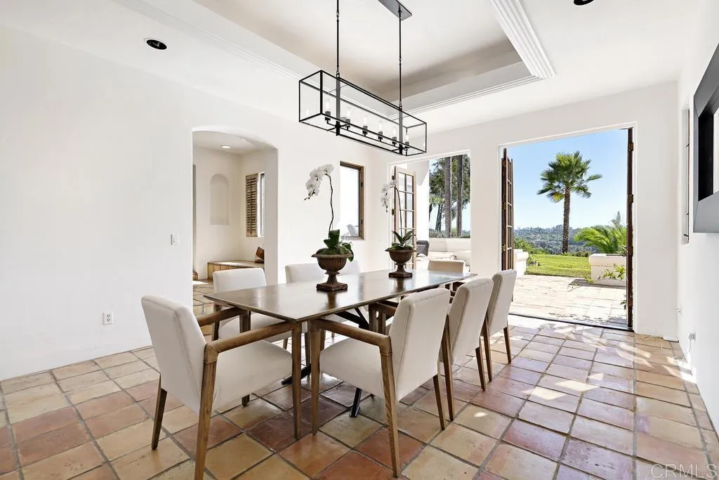 https://cdn.realtyfeed.com/cdn/127/305819812/b7b665a115173c5e44eef8417b7d3569.webp