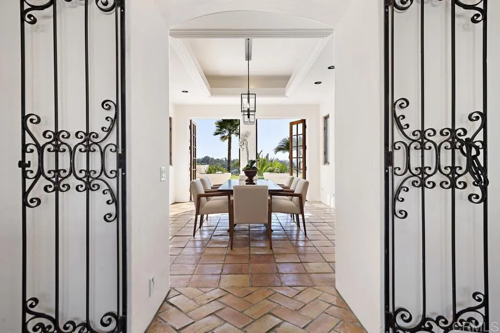 https://cdn.realtyfeed.com/cdn/127/305819812/cd34d4bd7a4ecdc53696bab62b42cd69.webp