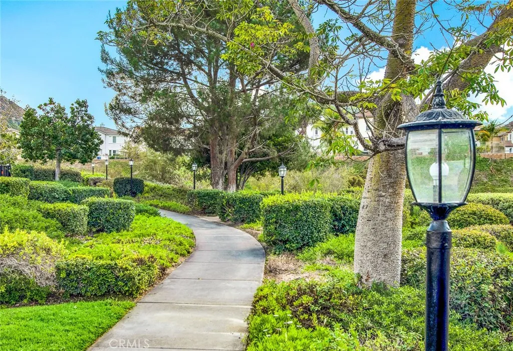 https://cdn.realtyfeed.com/cdn/127/305821102/502dea3ab6f39b8bfb5f5ae912513f57.webp