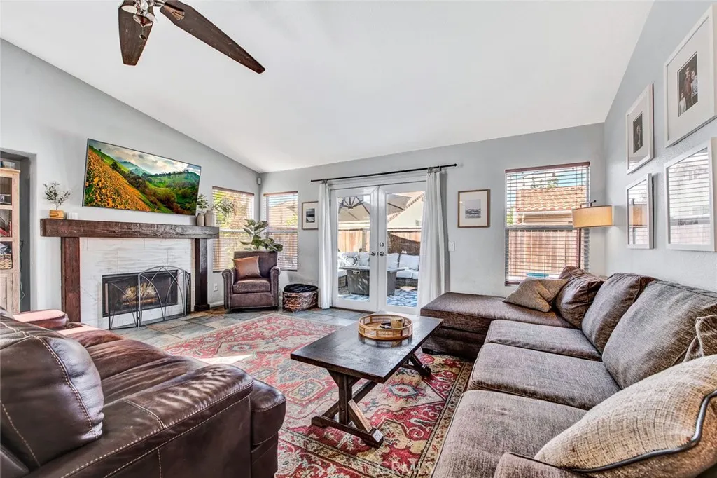 https://cdn.realtyfeed.com/cdn/127/305821102/636157ec9aa54db396dcf665db989444.webp