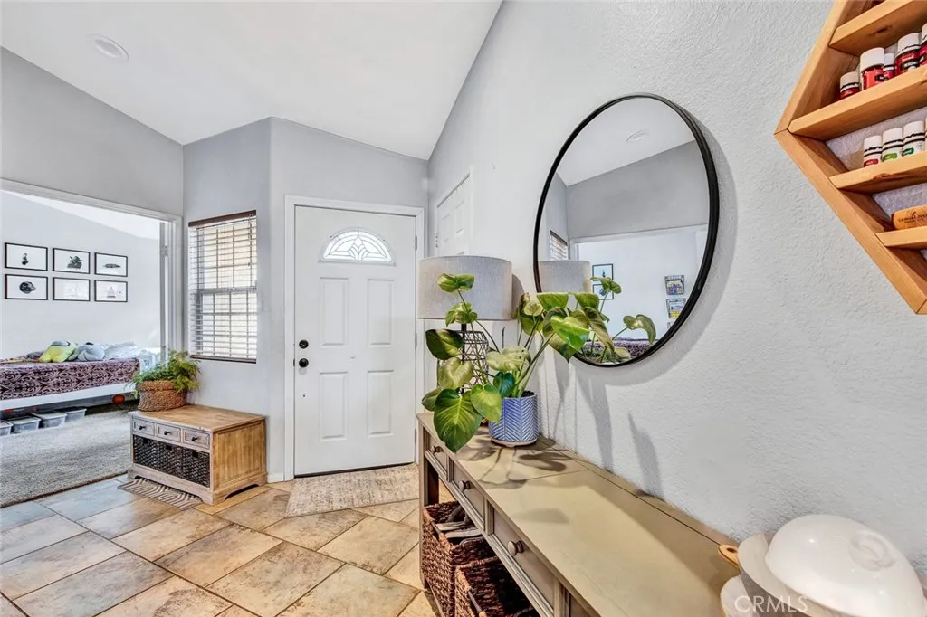 https://cdn.realtyfeed.com/cdn/127/305821102/9d255d7cfcf5739f1a4727f26f354ec5.webp