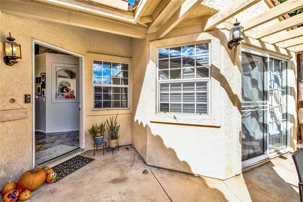 https://cdn.realtyfeed.com/cdn/127/305821102/b9edf4652783513549a1ecebd1a84f4c.webp