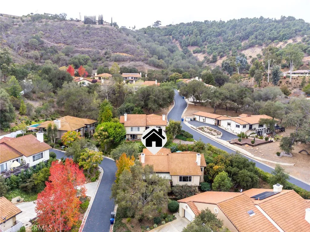 https://cdn.realtyfeed.com/cdn/127/305824804/26a0bffb403eca47d952ef2687273674.webp