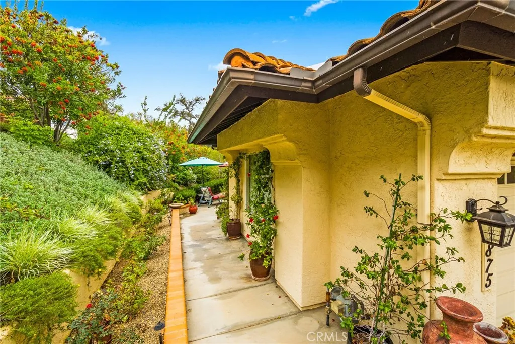 https://cdn.realtyfeed.com/cdn/127/305824804/5fcee83f2c112f73643d3ecdc0bb5c2b.webp