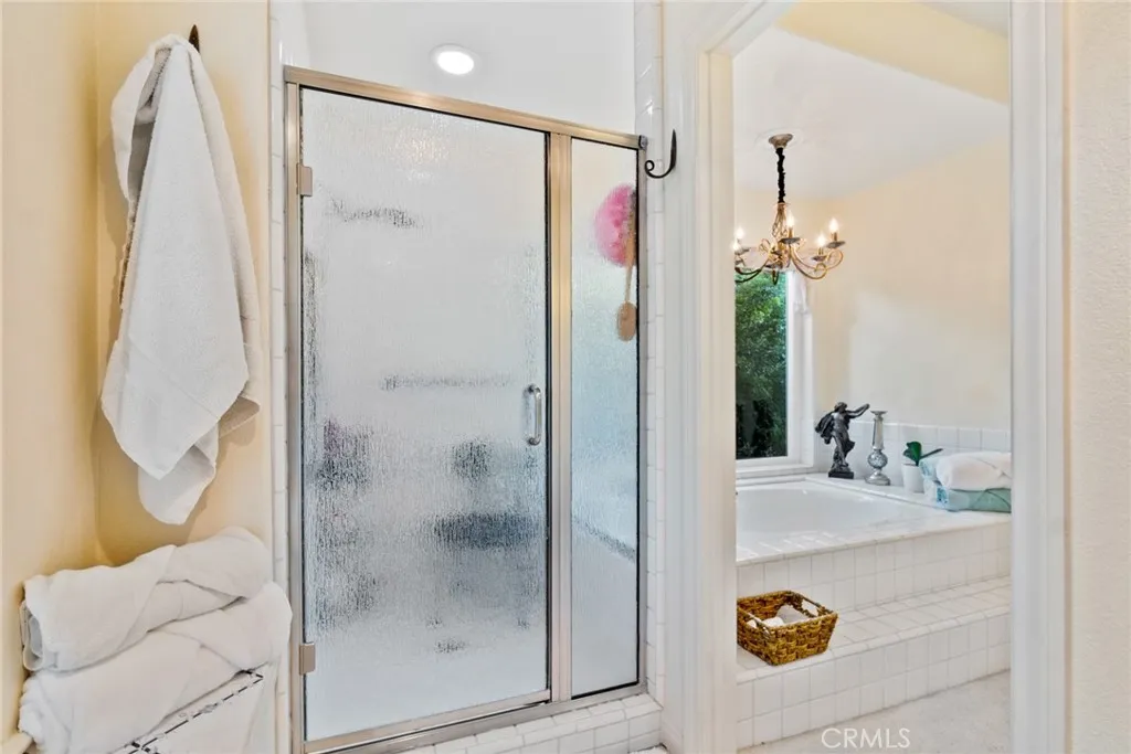 https://cdn.realtyfeed.com/cdn/127/305824804/a1e987af024a62e284b6cf08dc2e0418.webp
